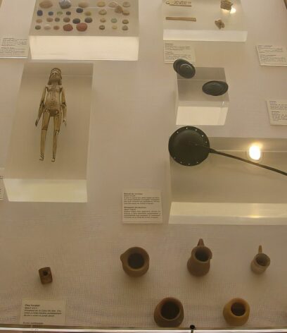 valikoima antiikin roomalaisia leluja