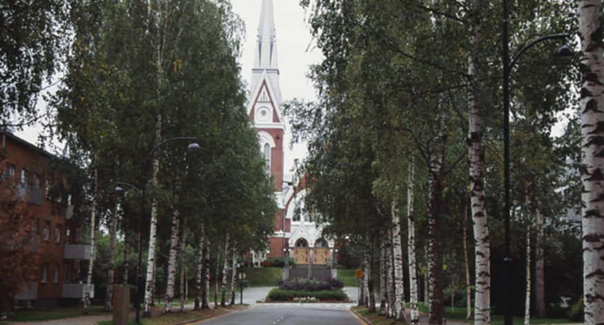 Vapaaehtoinen suomalainen kääntäjämme