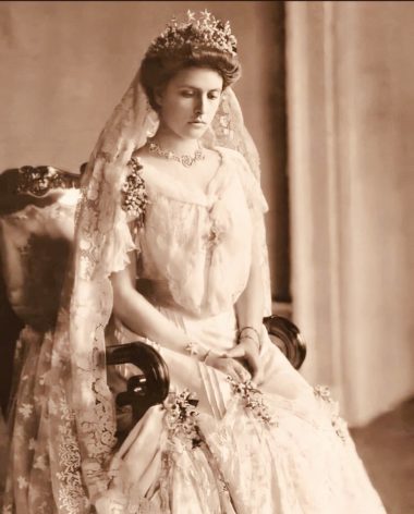 Battenburgin prinsessa Alice Kuva: Public Domain